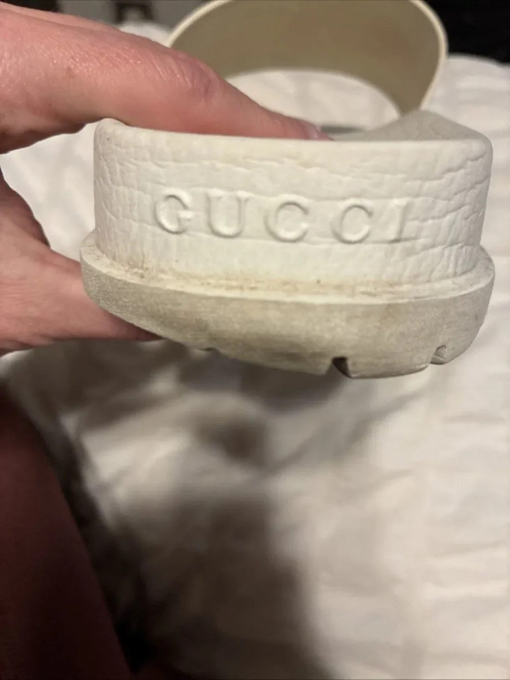 Gucci product pair